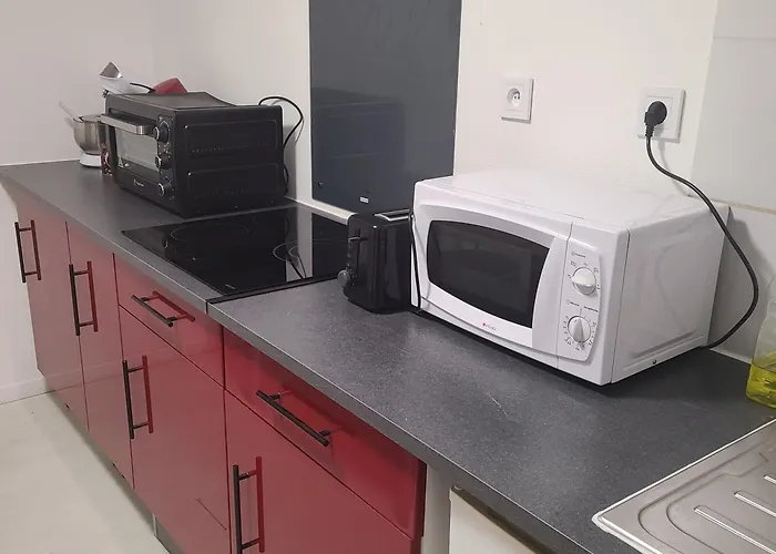 Quartier St Michel Avec 1 *